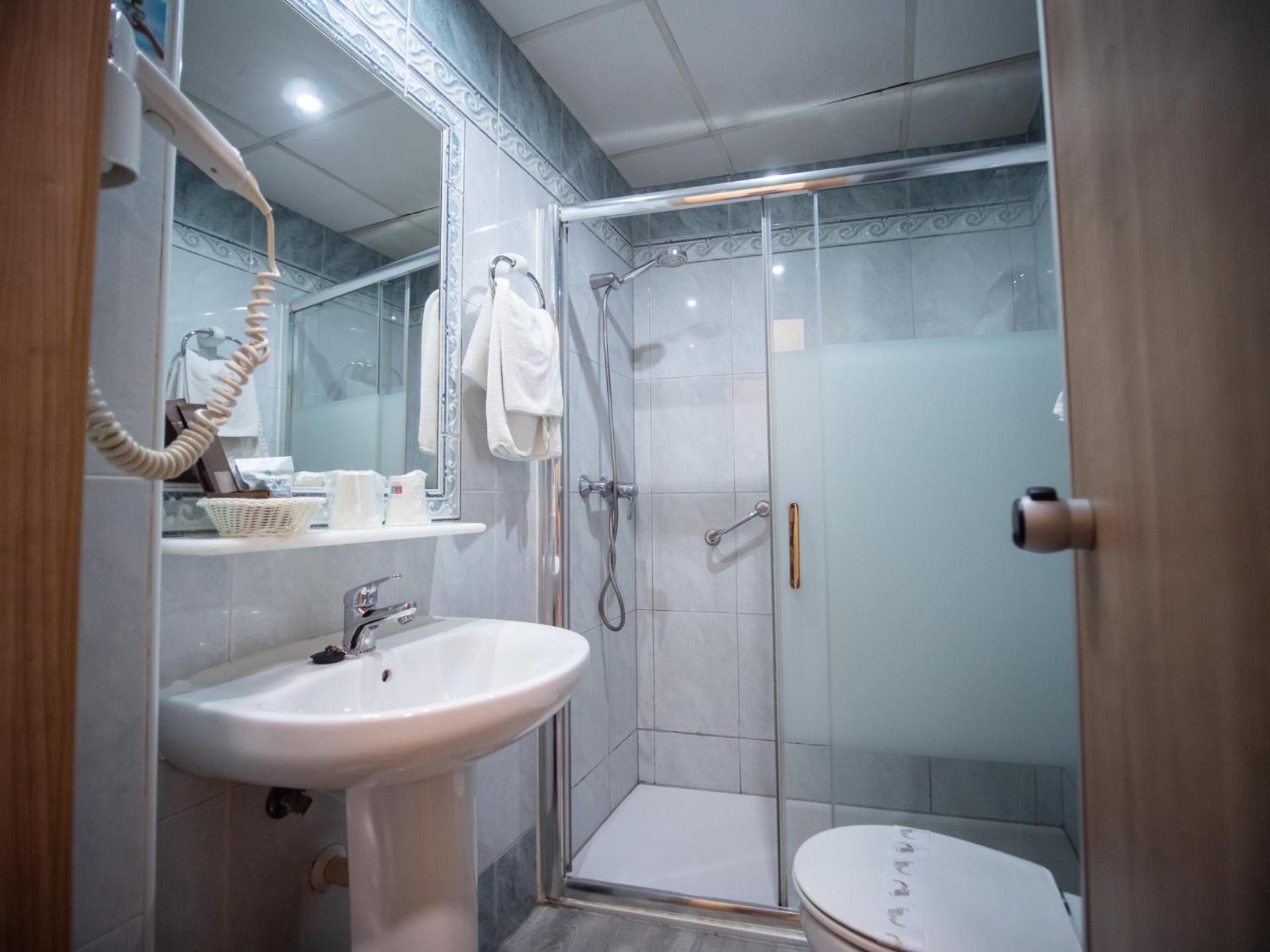Hotel Castilla Αλμπαθέτε Εξωτερικό φωτογραφία