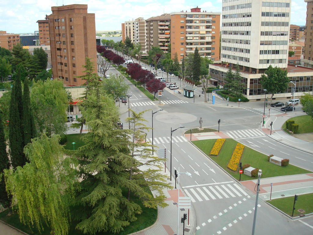 Hotel Castilla Αλμπαθέτε Εξωτερικό φωτογραφία